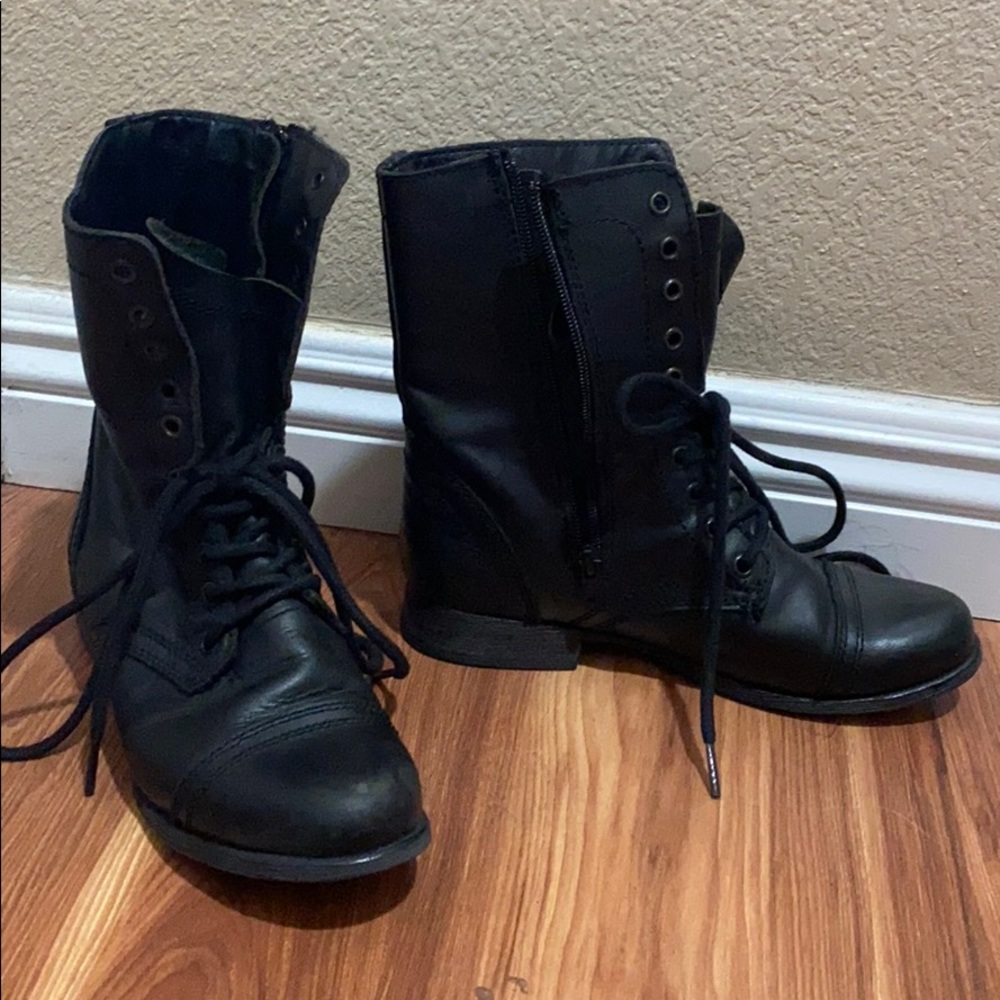 Steve Madden Troopa Combat Boots